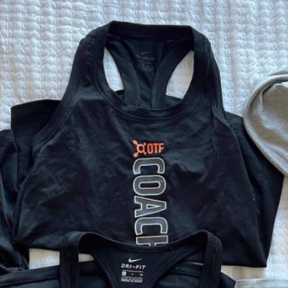 Orangetheory Coach Top